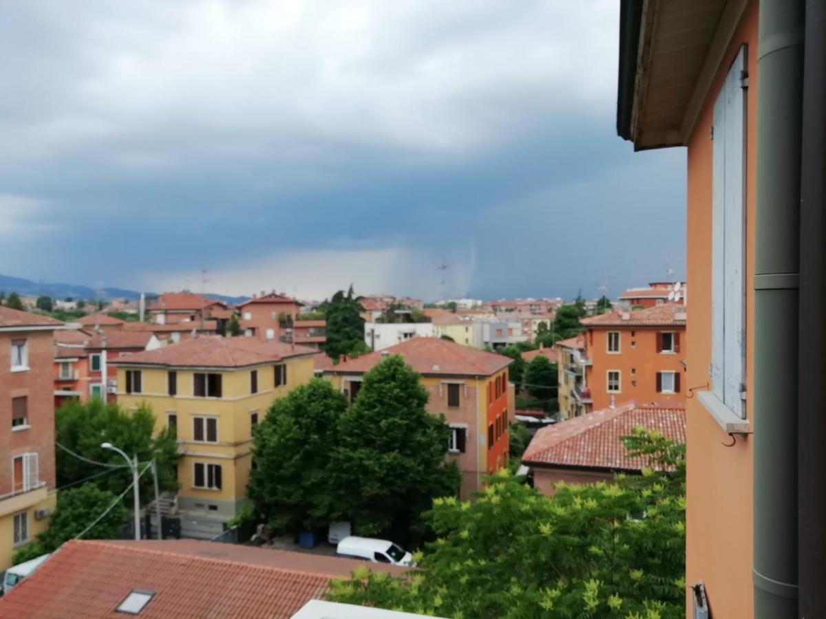 דירות בולוניה La Finestra Su San Luca מראה חיצוני תמונה