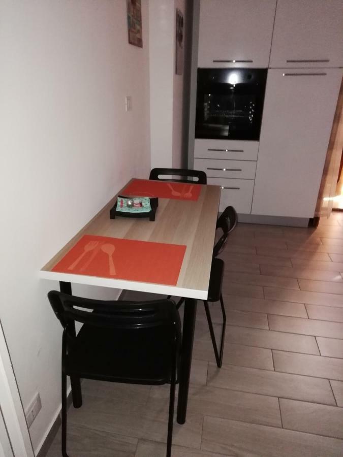 דירות בולוניה La Finestra Su San Luca מראה חיצוני תמונה